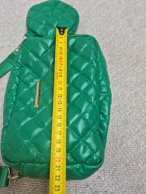 Bolso cruzado acolchado verde con bolsillo extraíble – photo 4